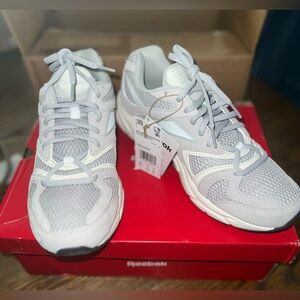 Reebok Women's Light Gray and White Sneakers